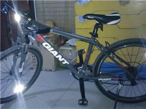 出售二手自行车 车况良好  捷安特  骑了一年